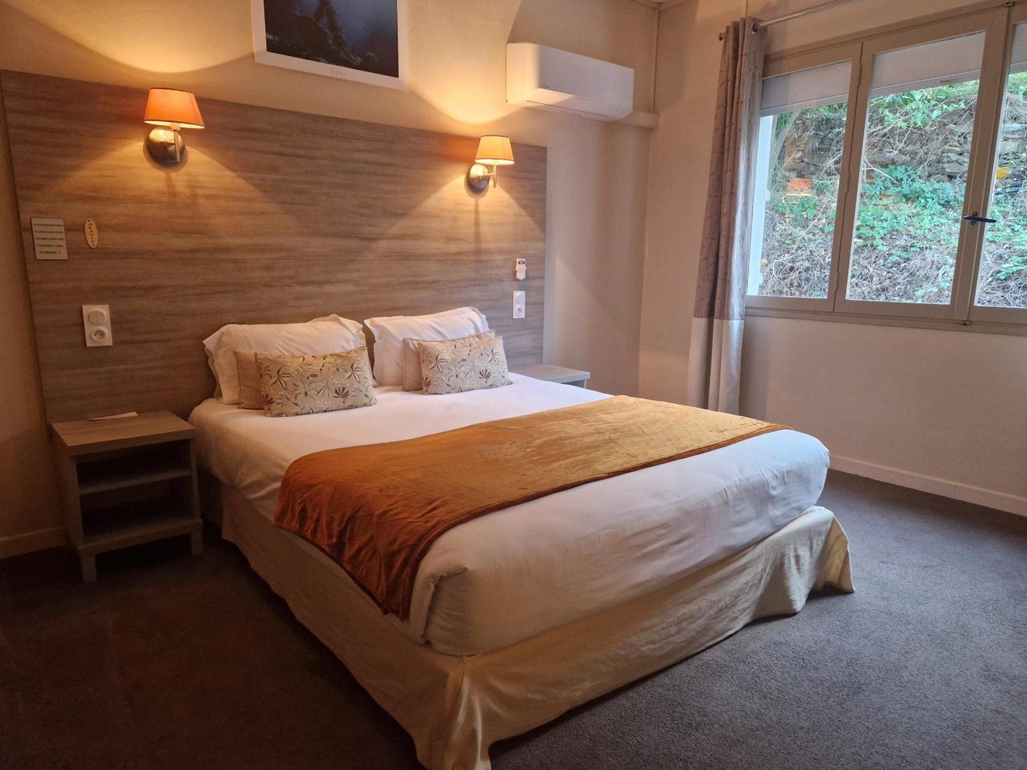 Hotel Calavita Rooftop & Spa San-Martino-di-Lota エクステリア 写真